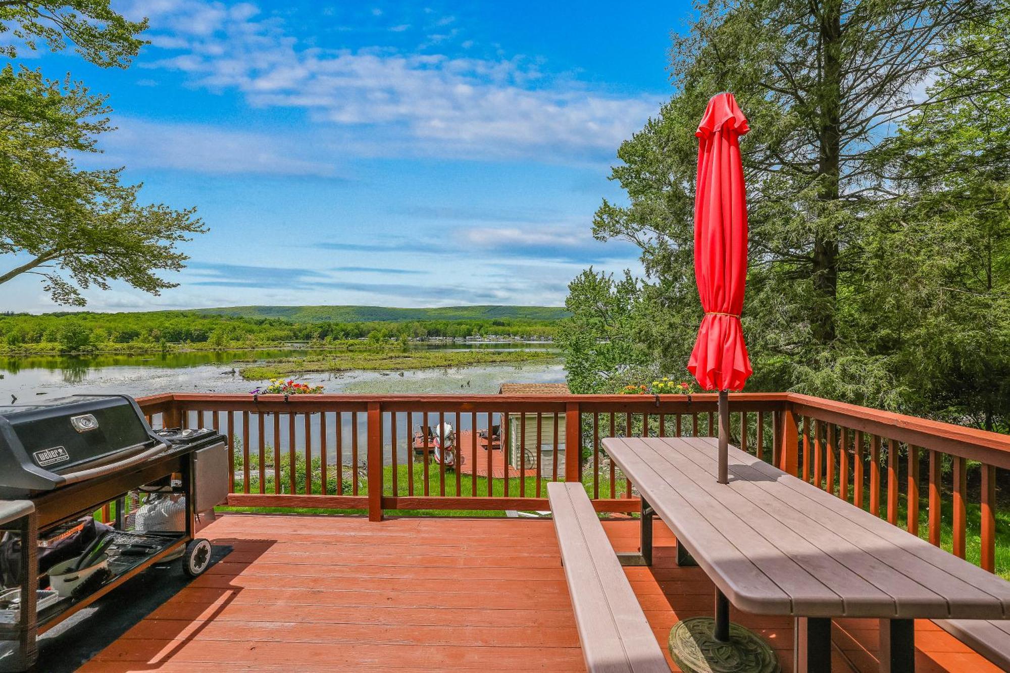 Lakefront A-Frame, Dock, Kayaks, Fire Place Lake Ariel 外观 照片