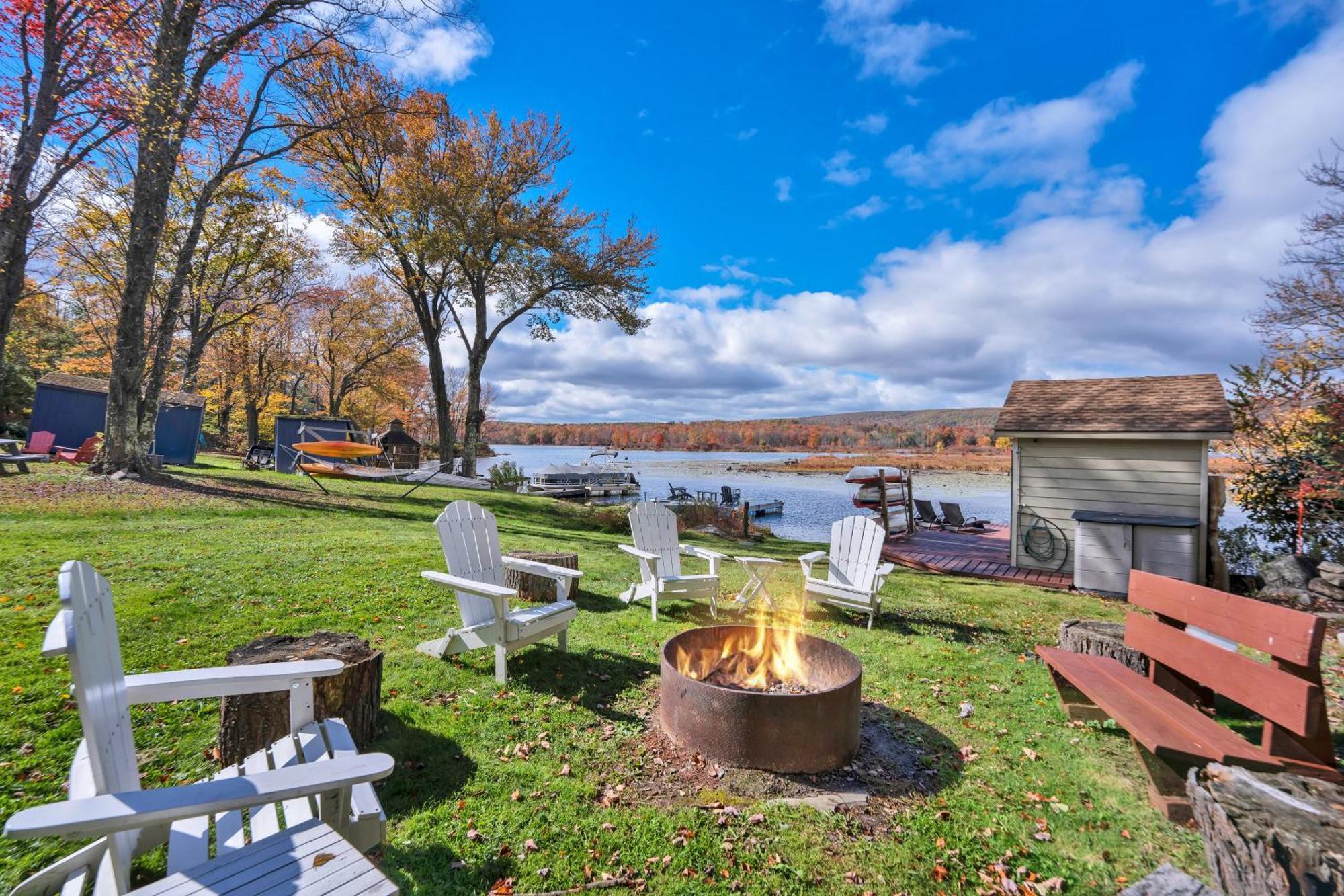 Lakefront A-Frame, Dock, Kayaks, Fire Place Lake Ariel 外观 照片