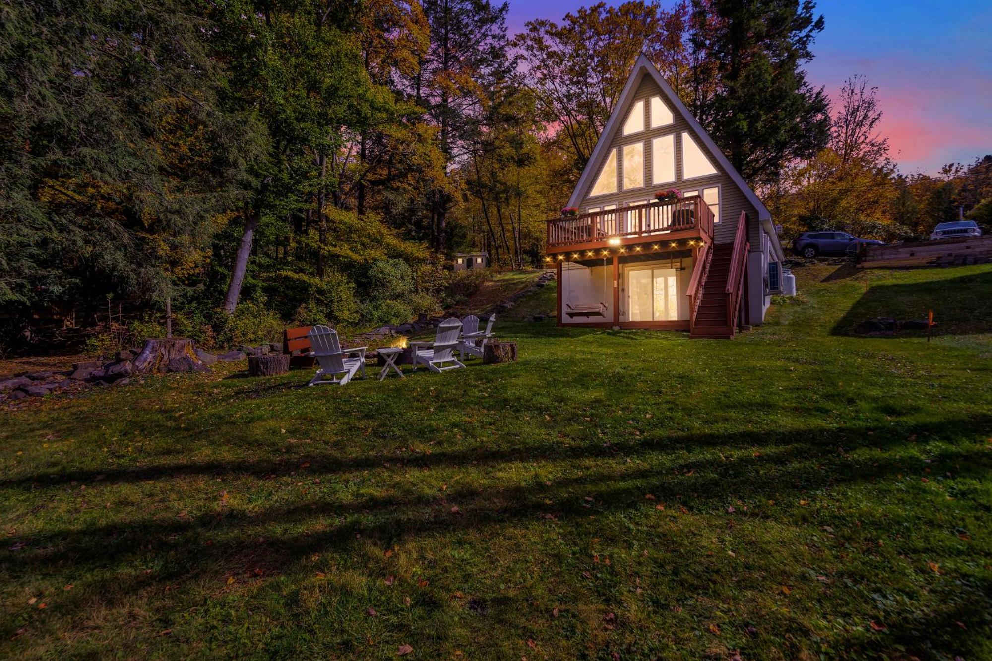 Lakefront A-Frame, Dock, Kayaks, Fire Place Lake Ariel 外观 照片